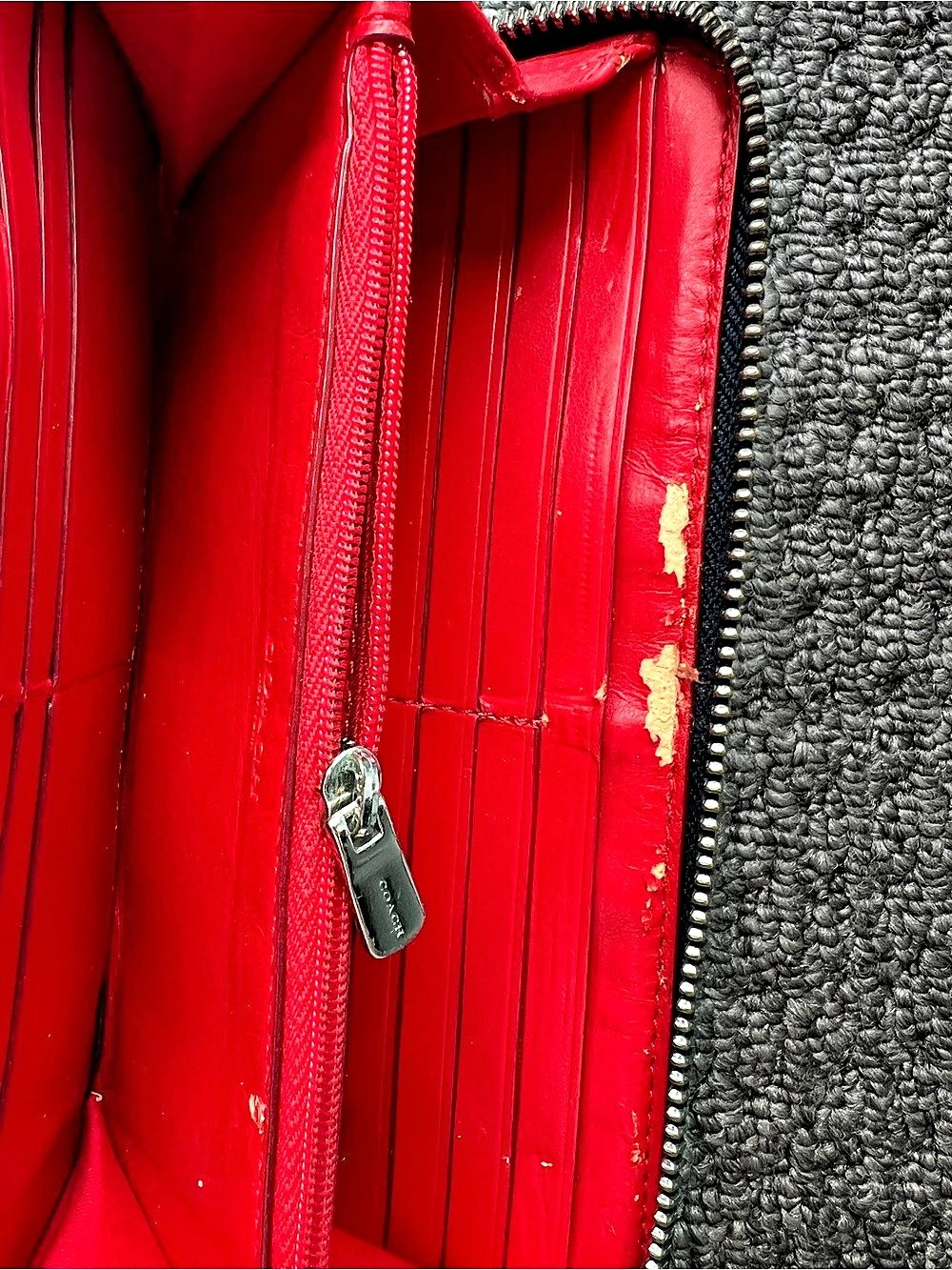 COACH bundle. Project wallets. - Picture 12 of 14